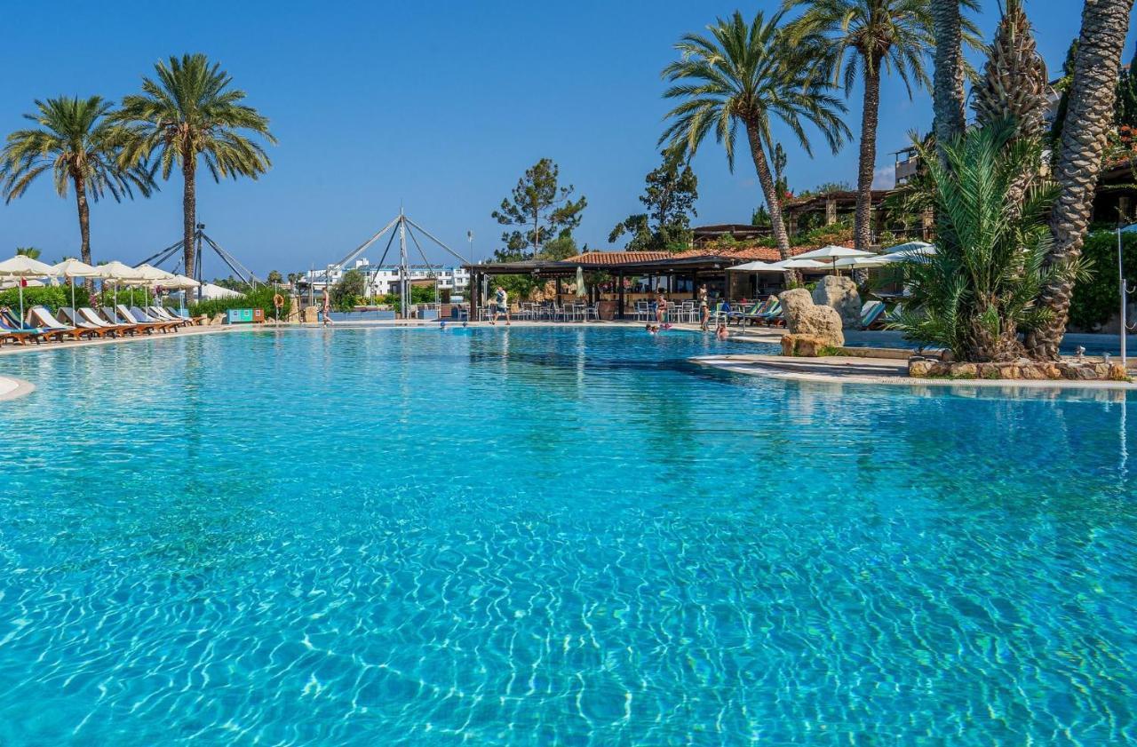 Coral & Cyprus 5*