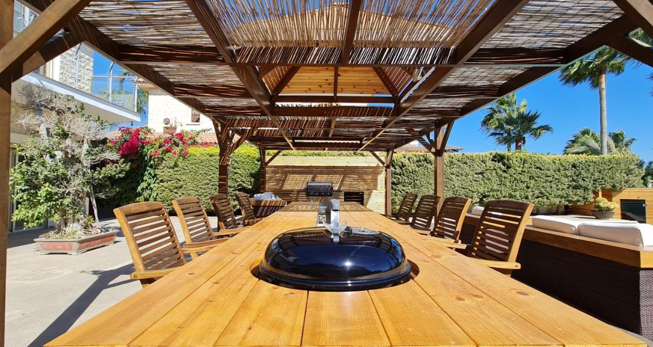 Del Mar Villa *