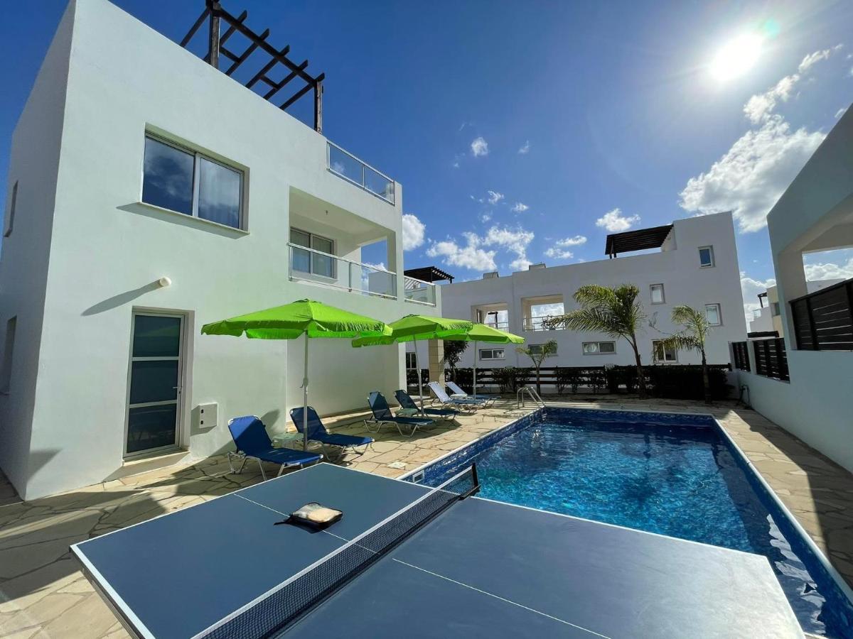 Villa Sunny Breeze In A Prime Spot Near Everything Coral Bay