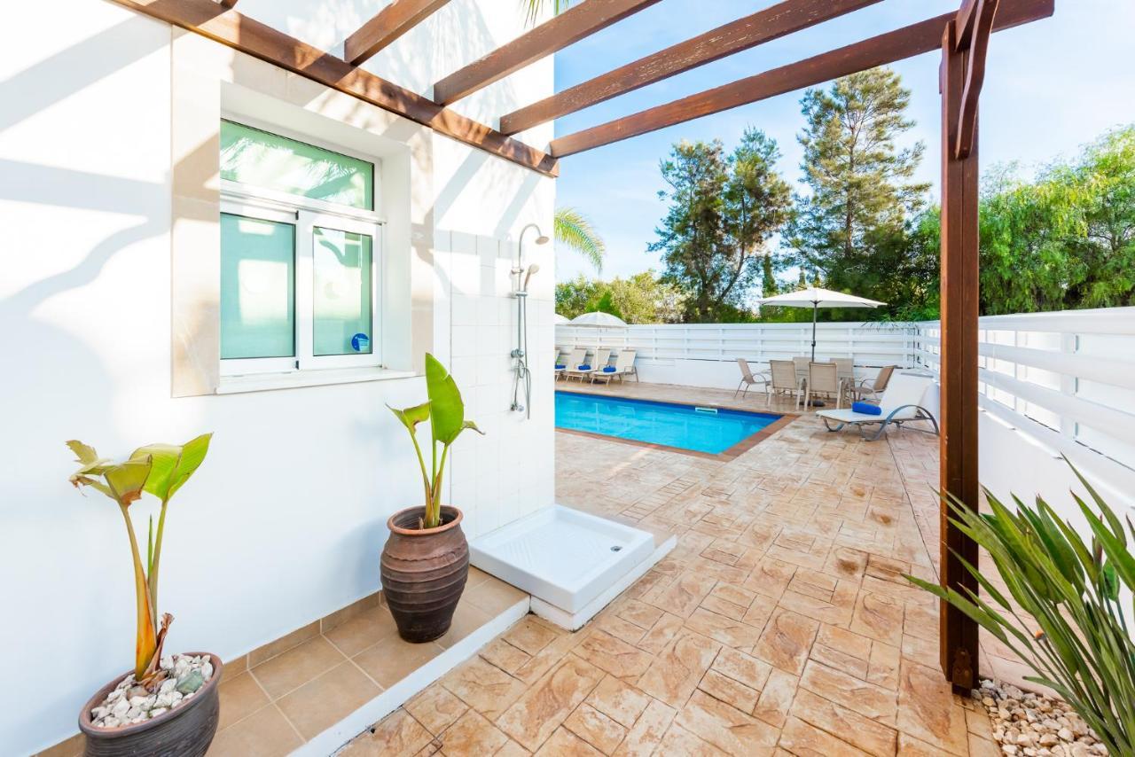 Palm Breeze Villa