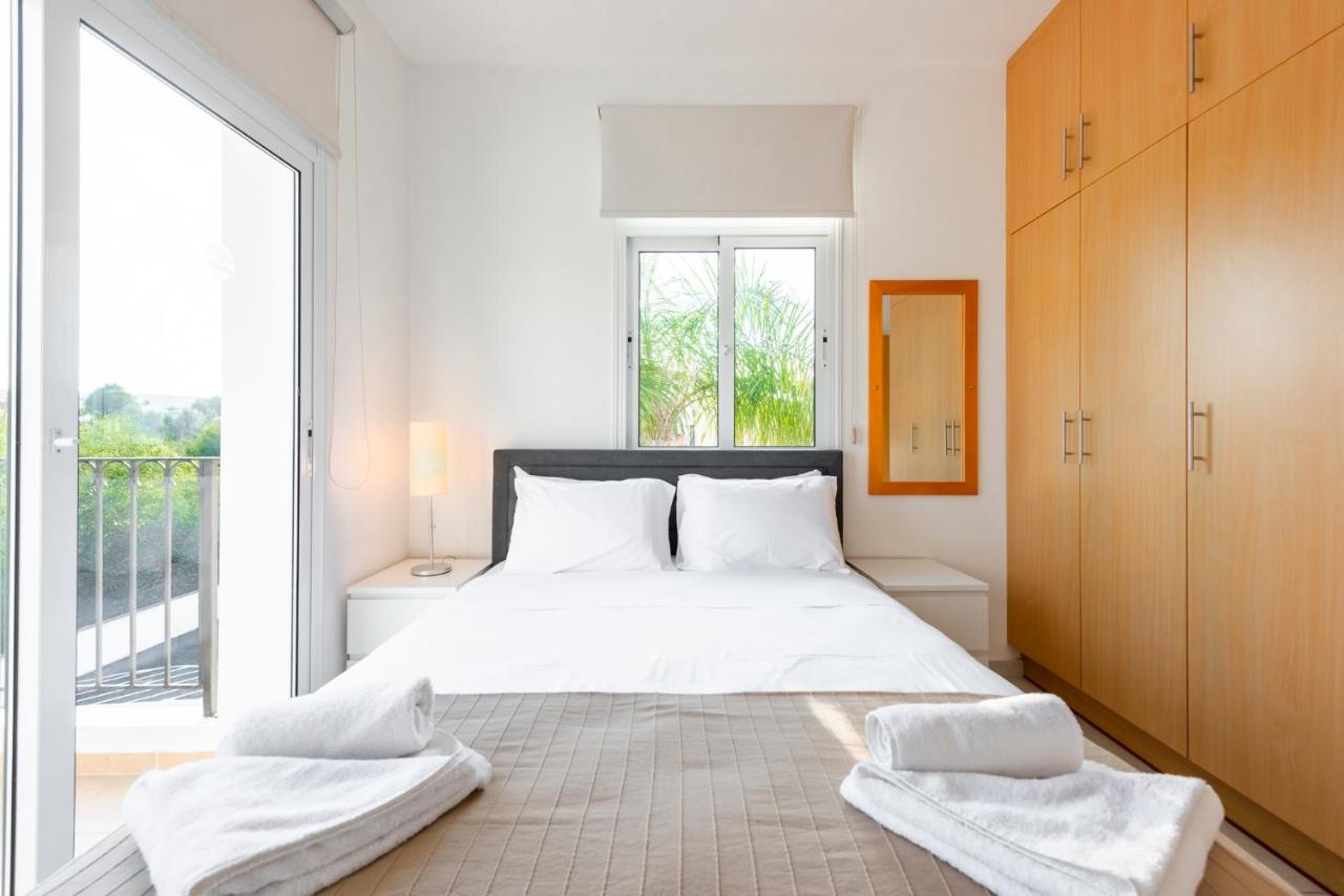 Villa Palm Breeze