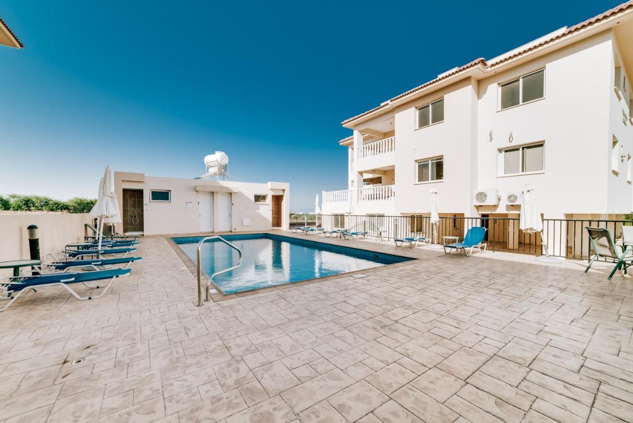 Dora Apartment Paralimni