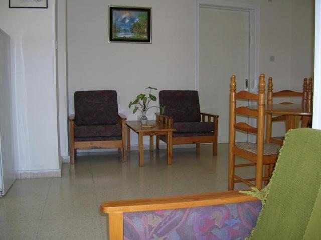Aparthotel Marios Pervolia