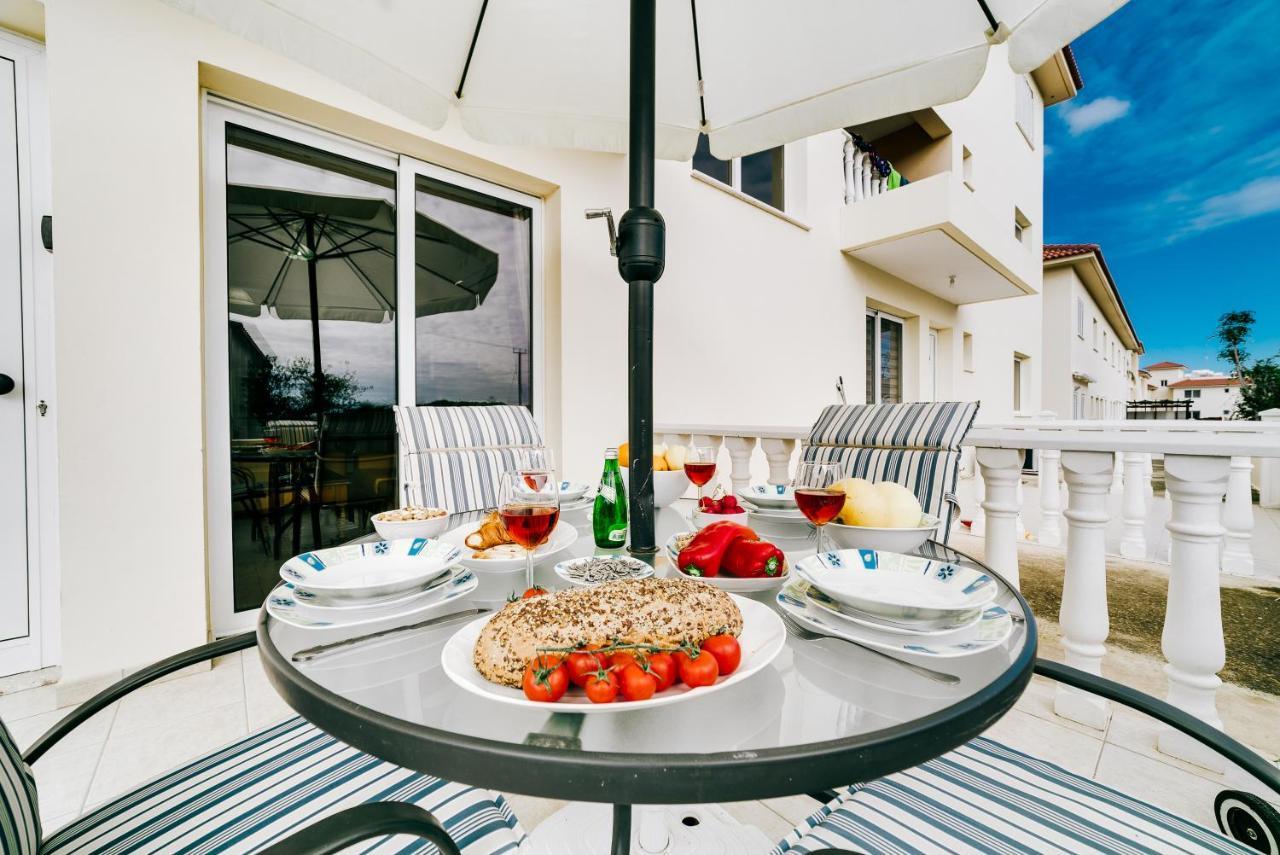 Dora Apartment Paralimni