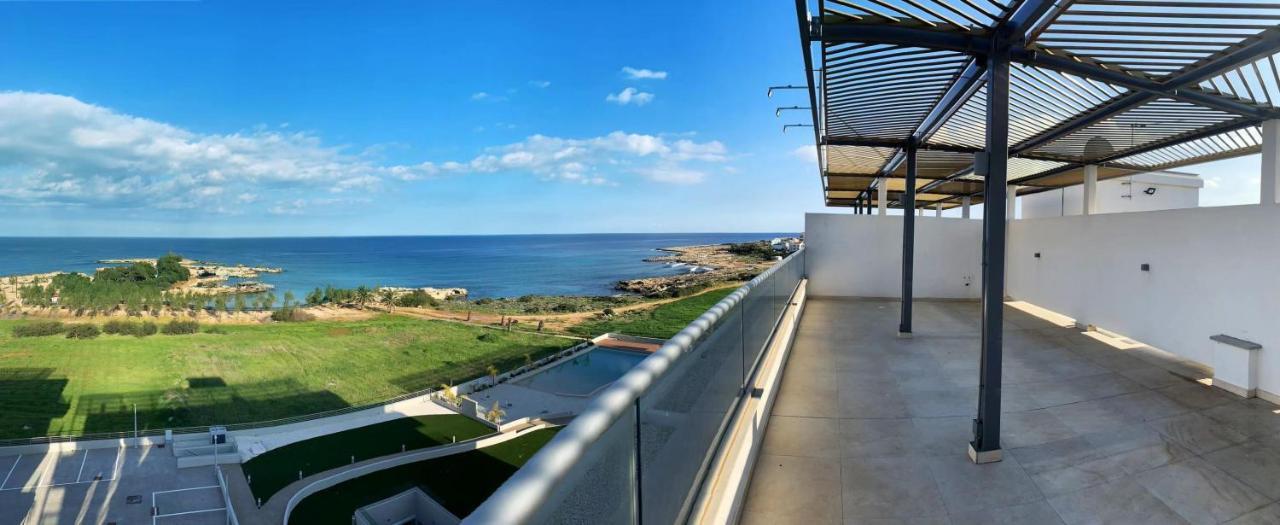 Emerald Protaras