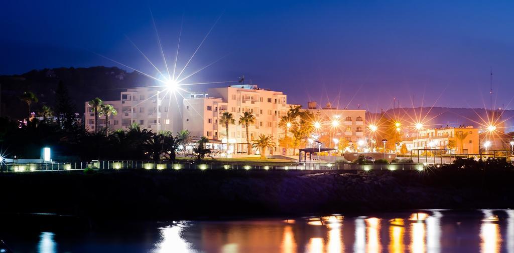 Astreas Aparthotel