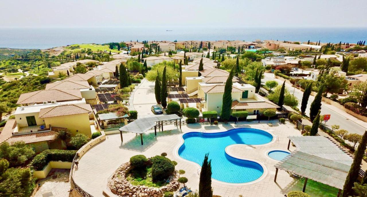 Nefeli - Charming Townhouse In The Heart Of Aphrodite Hills Villa *