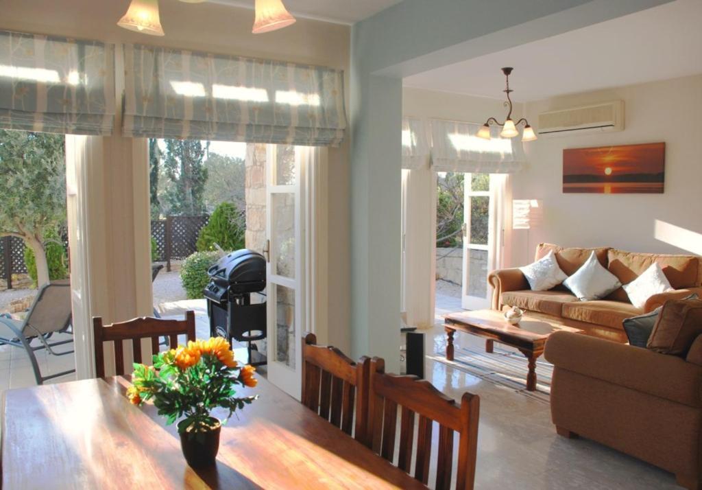 Nefeli - Charming Townhouse In The Heart Of Aphrodite Hills Villa Kouklia