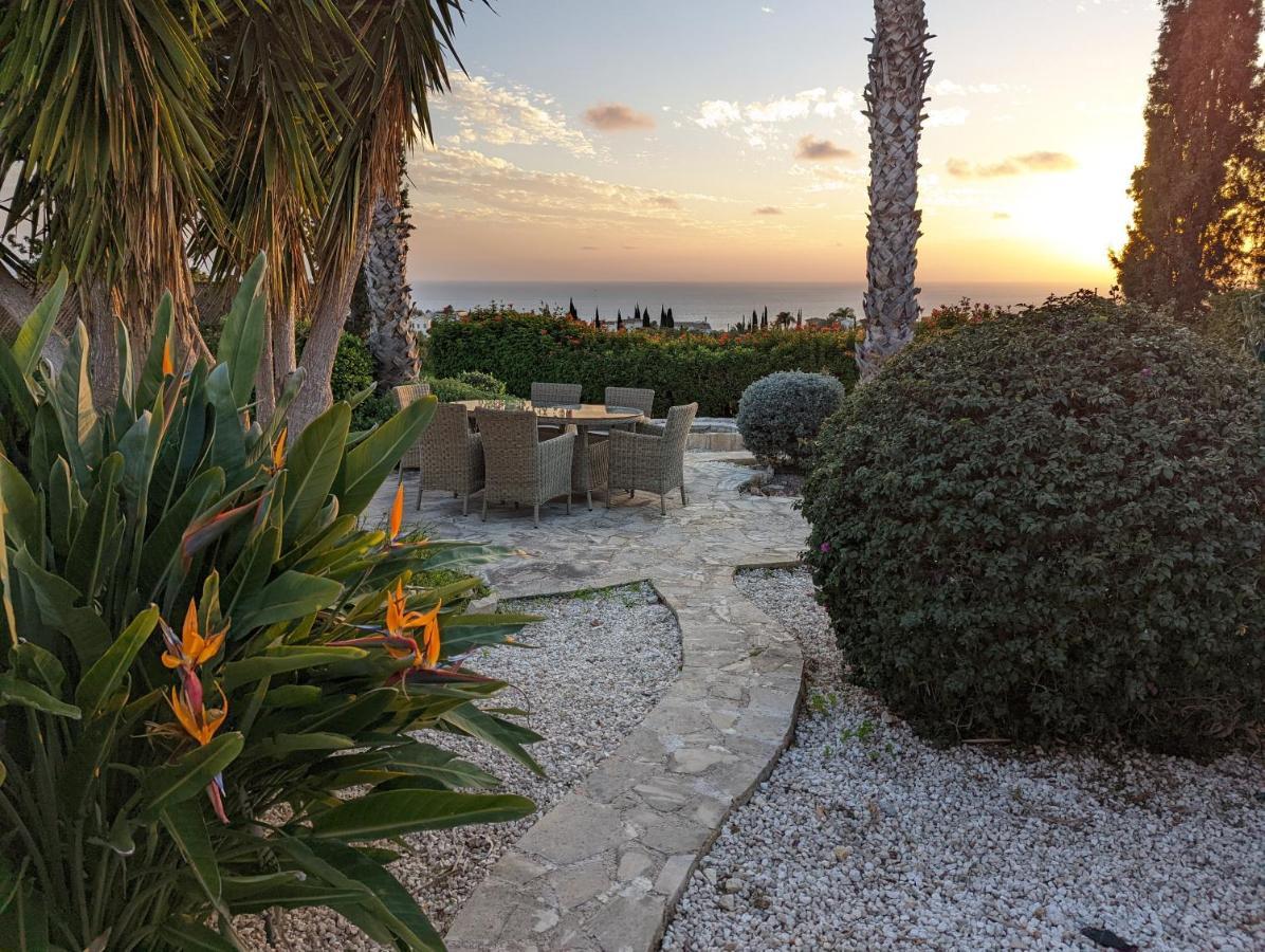 Pousada Pontus - Stunning Views & Privacy In Beautiful Garden With Pool & Hot Tub *