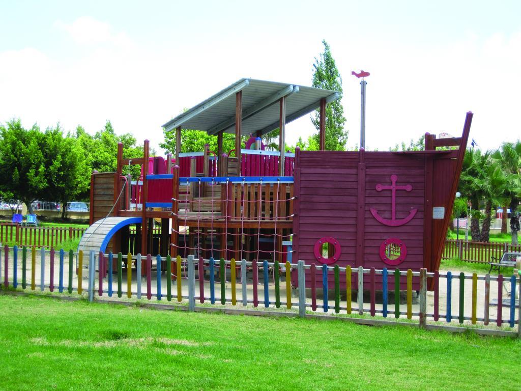 Crown Horizon (adults Only) 4*