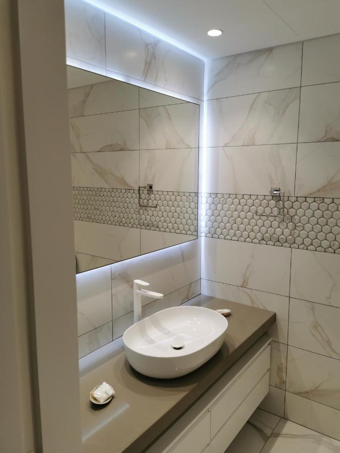 Hotel Y & P Lachi
