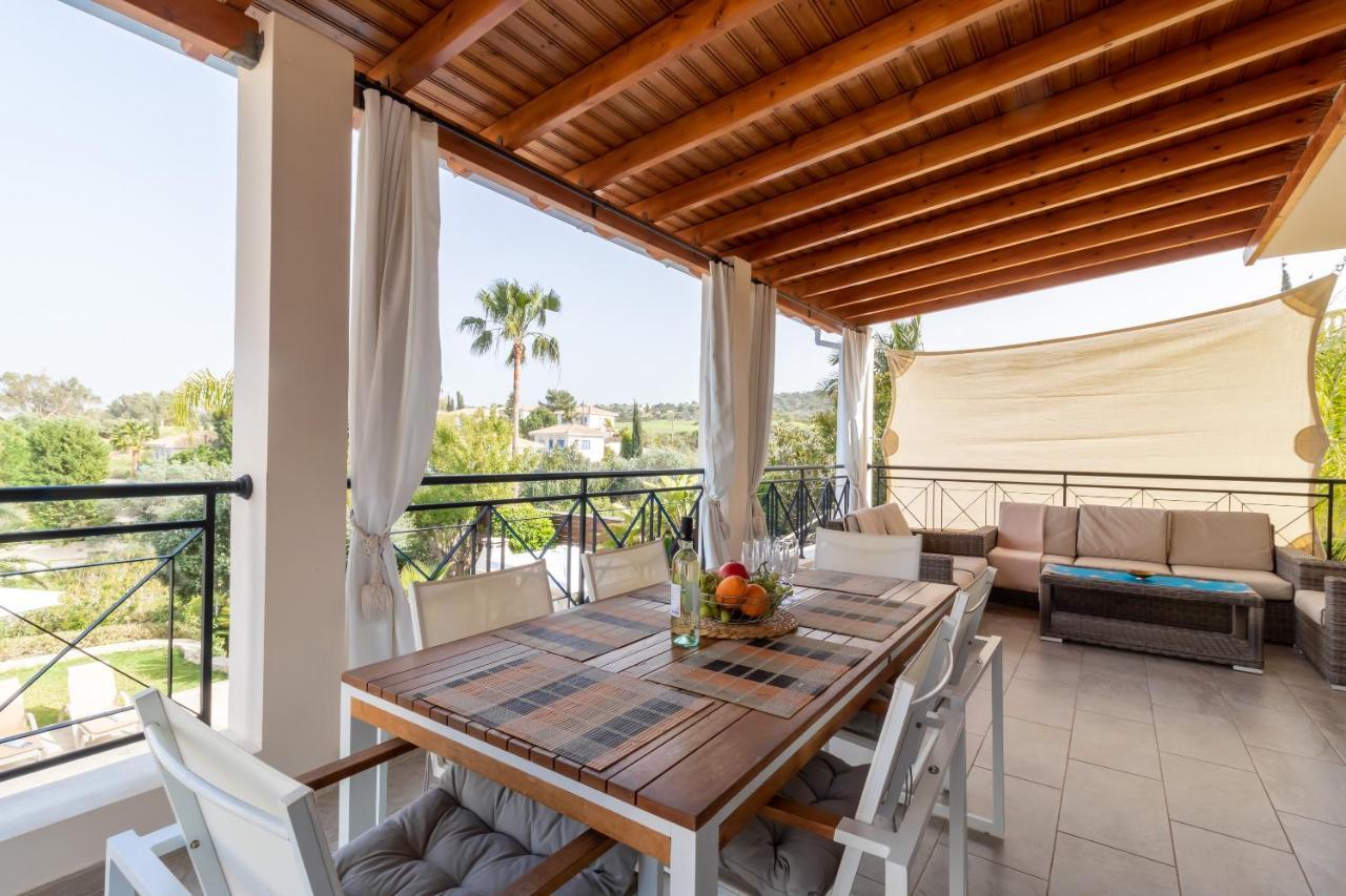Sandy Villa *