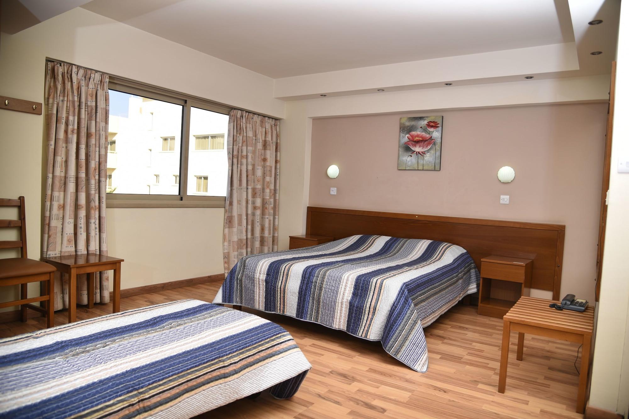 Elysso Hotel 2*