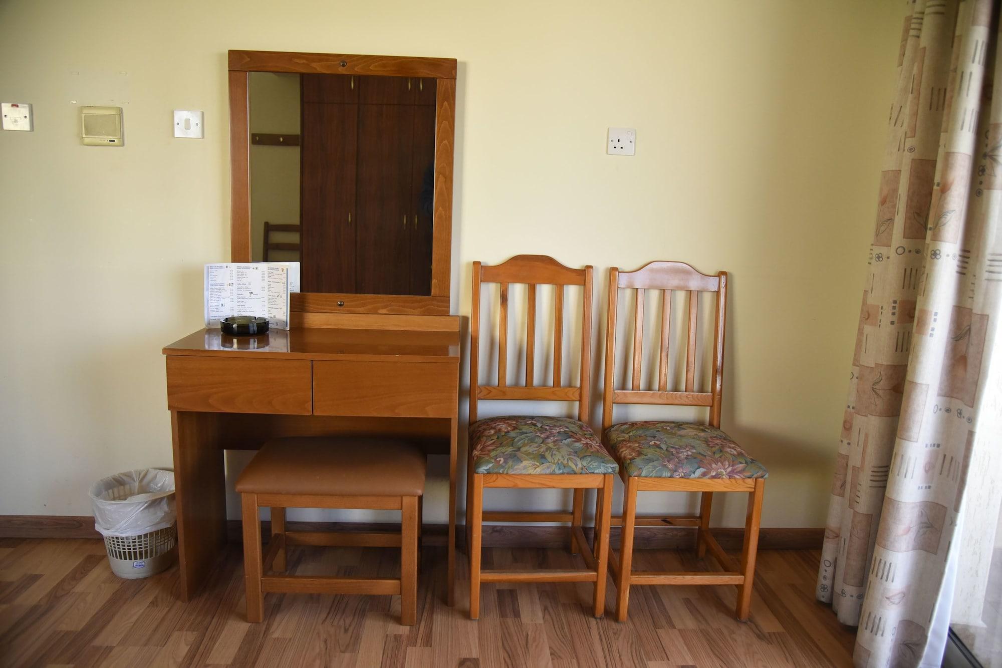 Hotel Elysso 2*