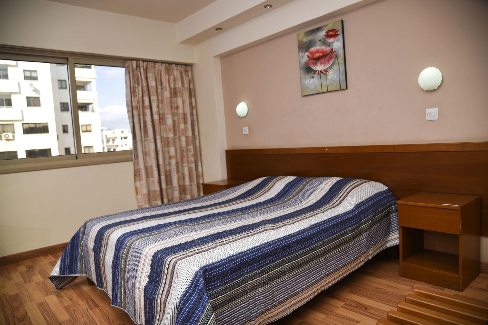 Elysso Hotel