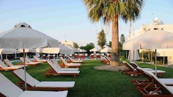 Aparthotel Frixos 3*
