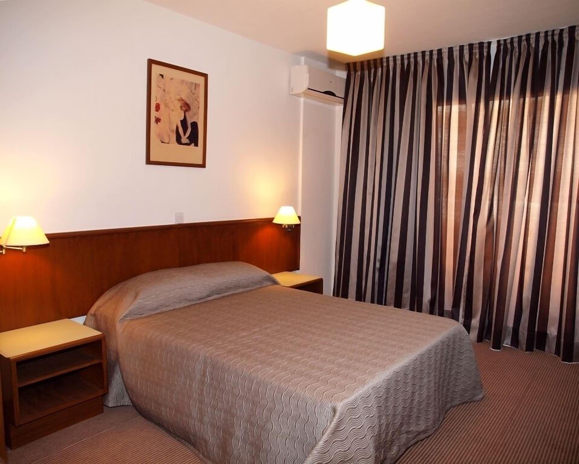 Aparthotel Blazer Larnaca