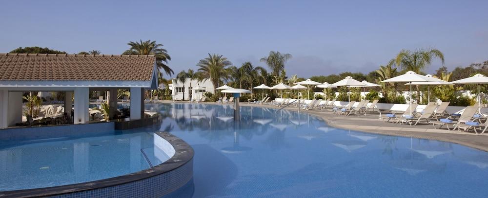 Christofinia 4* Agia Napa