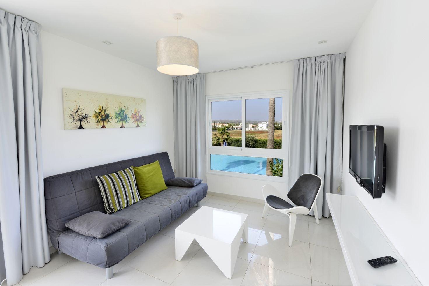 Mon Repos Hotel 4*