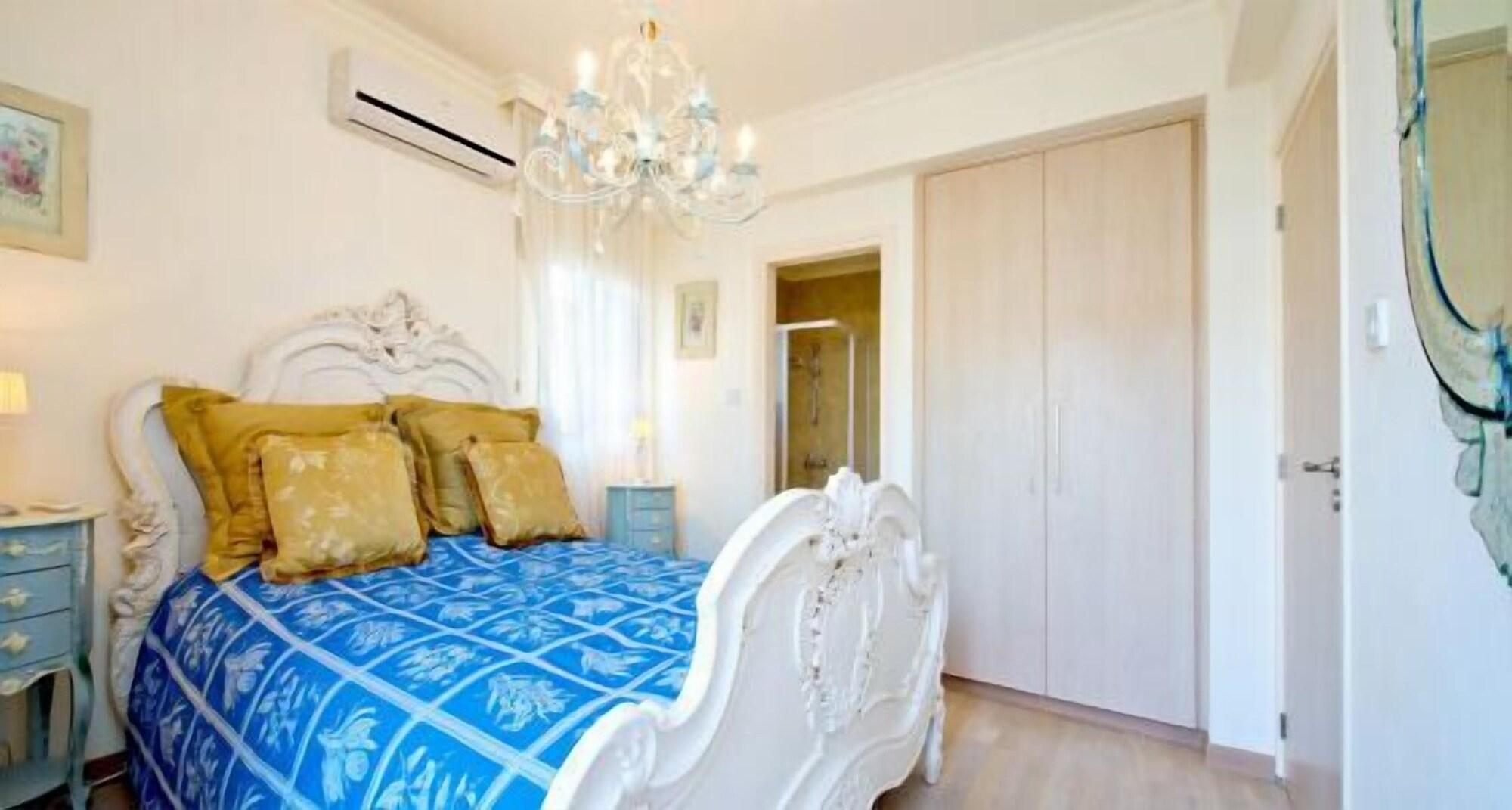 Amadora Luxury Villas Villa *