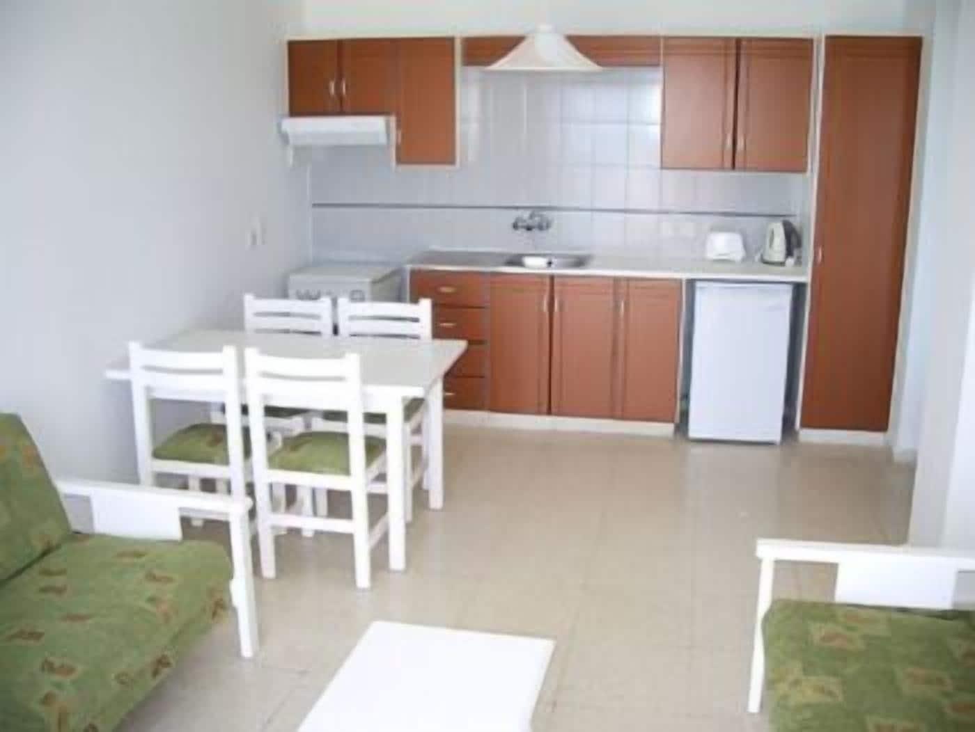 Astreas Aparthotel 3*