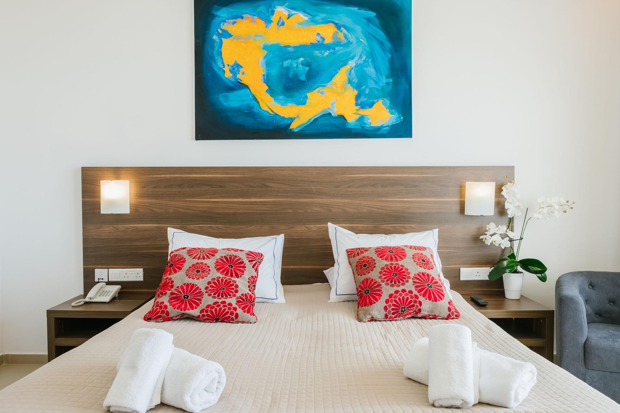 Theo Sunset Bay 4*