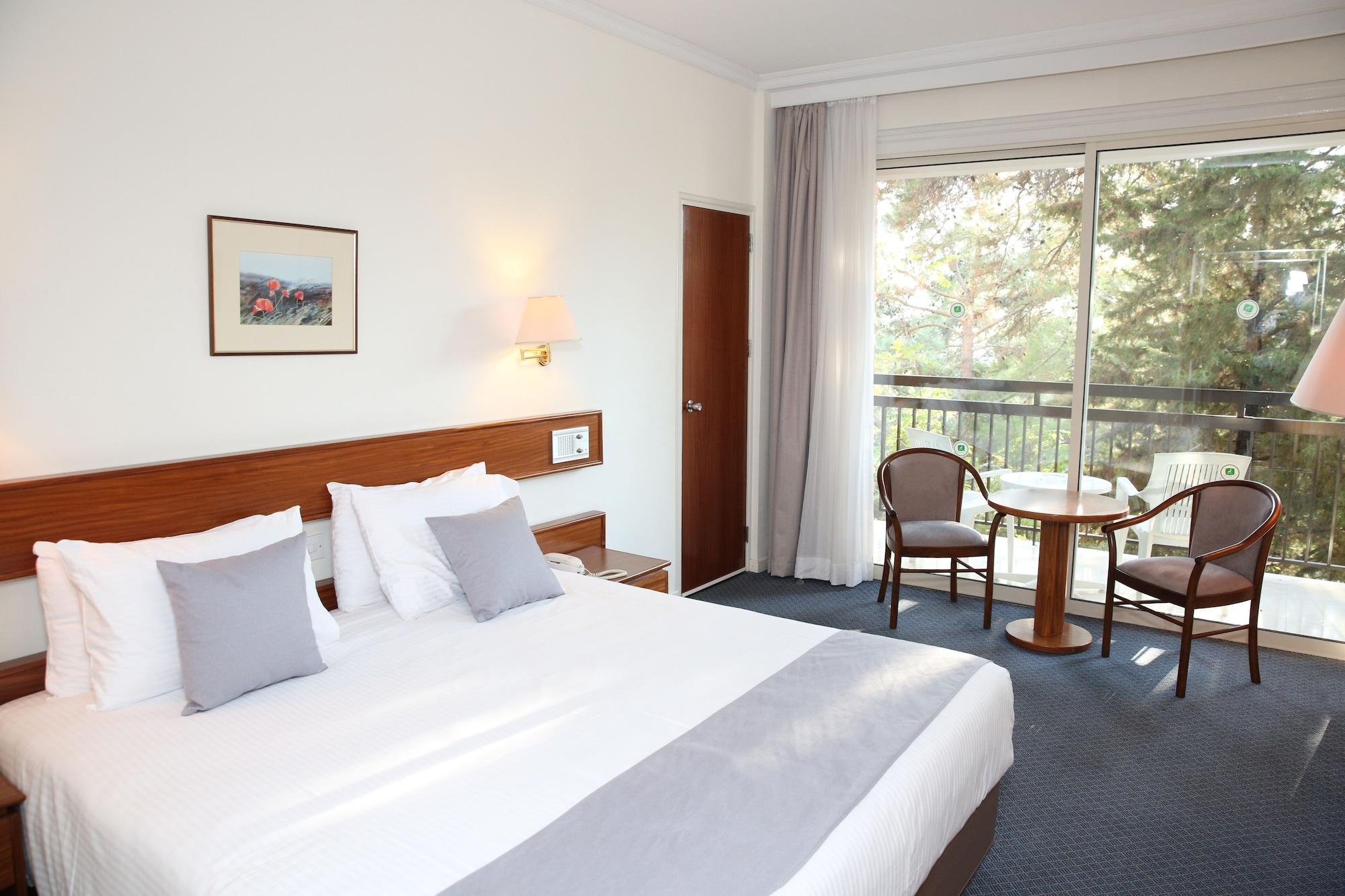 Forest Park Hotel 4*