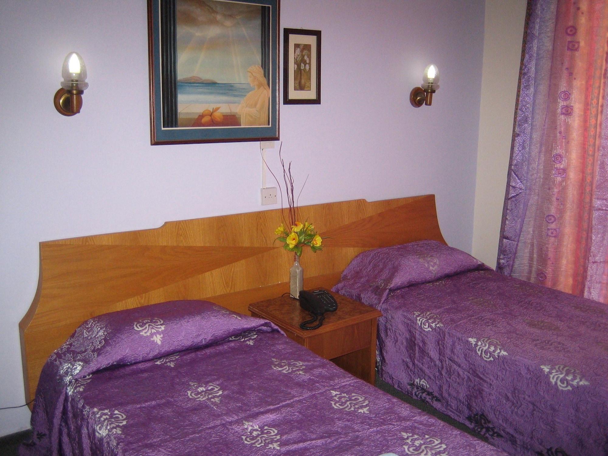 Hotel Onisillos 2*