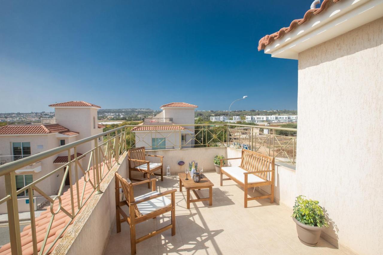 George's Lux Villa