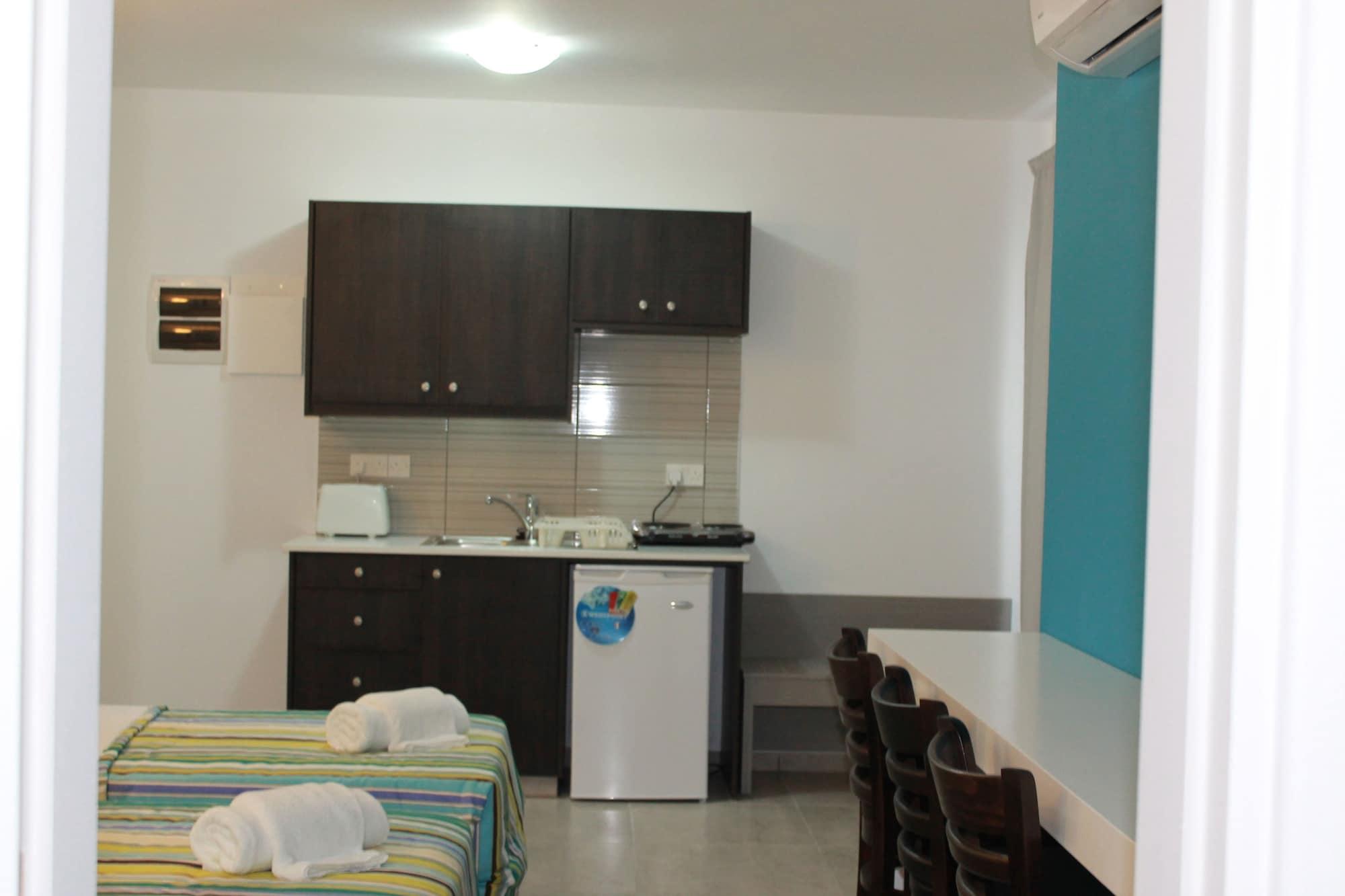 A Maos Aparthotel
