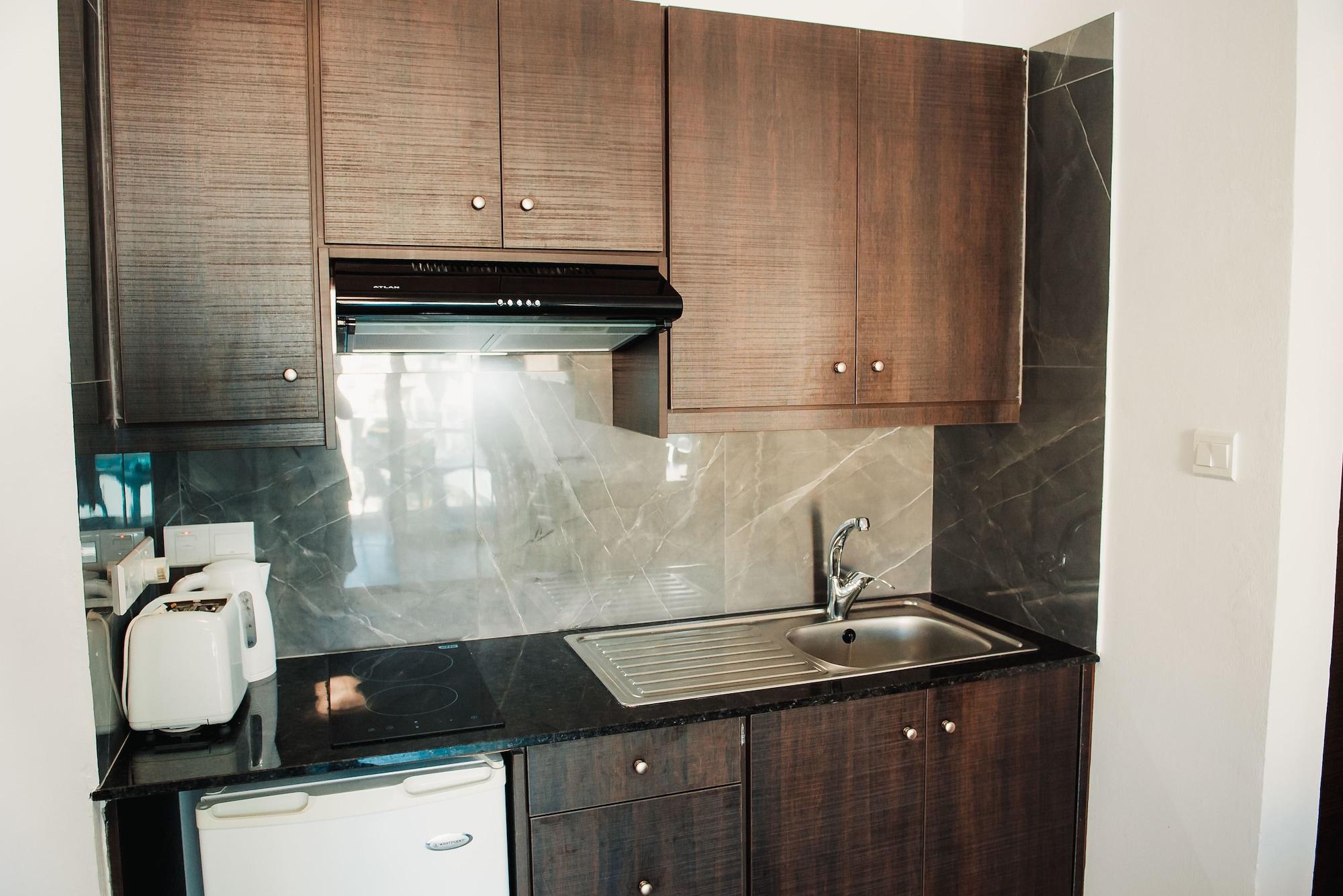 A Maos Aparthotel