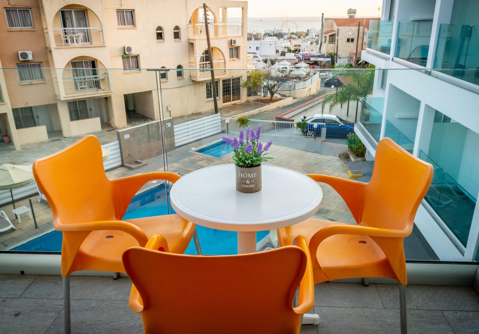 A Maos Aparthotel Ayia Napa