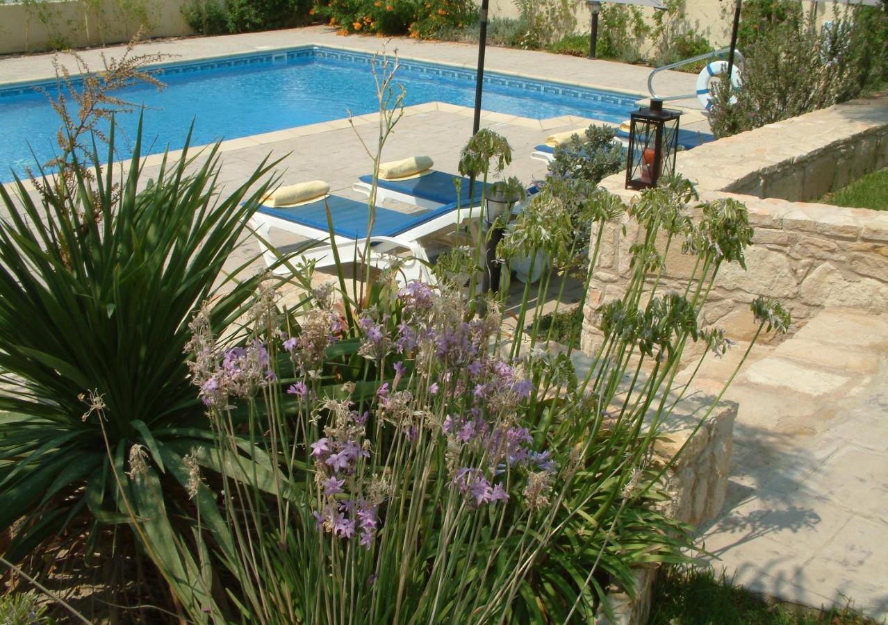 Bay Pousada *