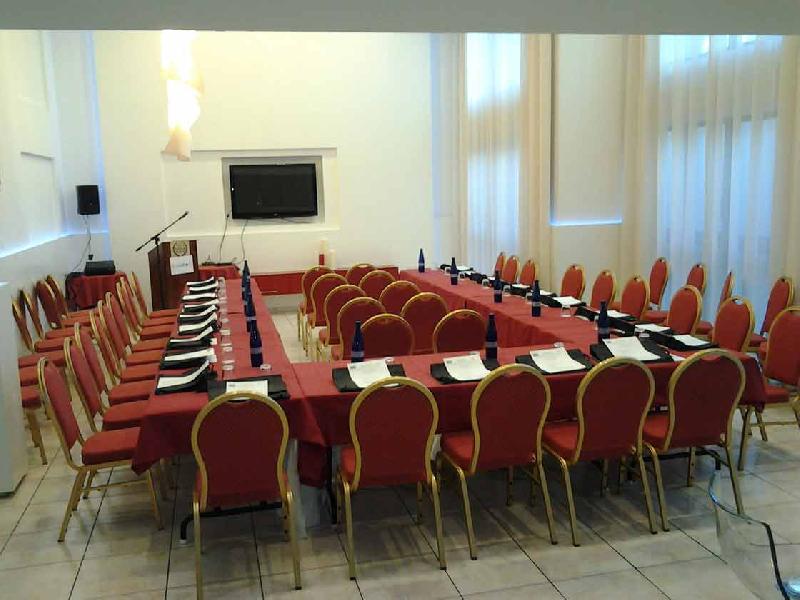 Atrium Zenon Aparthotel Larnaca