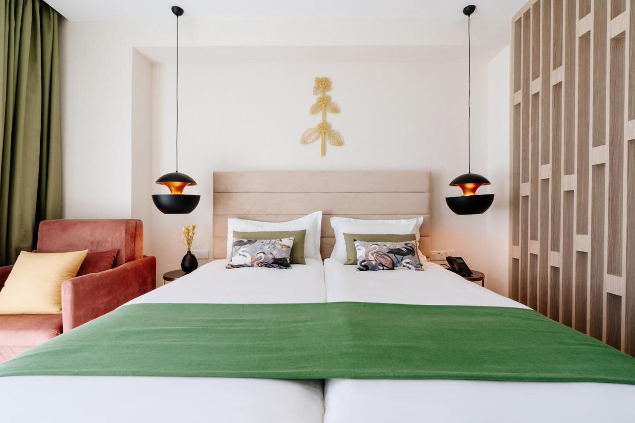 Hotel At Herbal Boutique & 5*