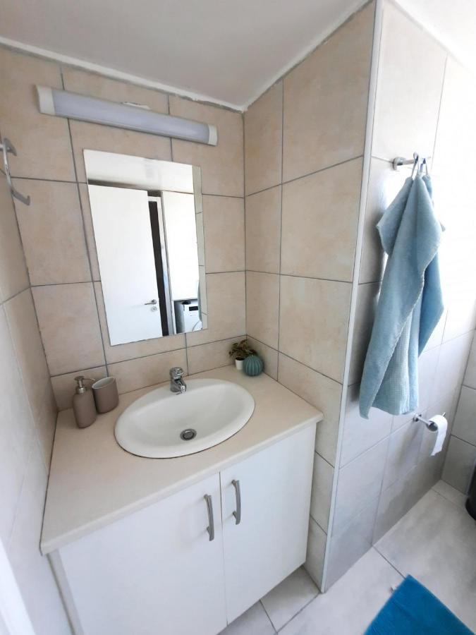 Sea-esta Seaview Apartment, 200 Meters To The * Larnaca