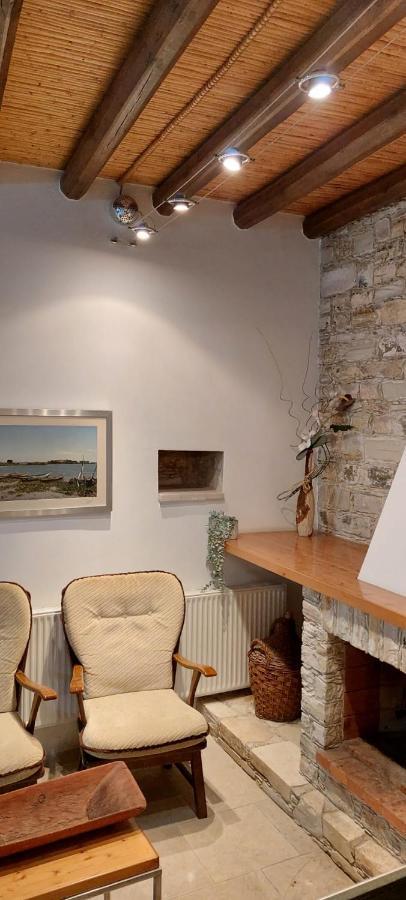 Anesi House * Skarinou