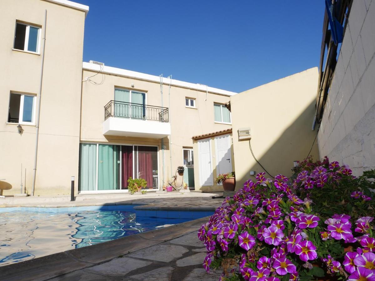 Aparthotel Kozis Polis