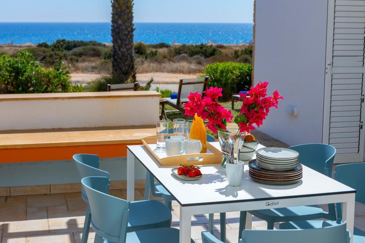 Seafront Violetta Villa