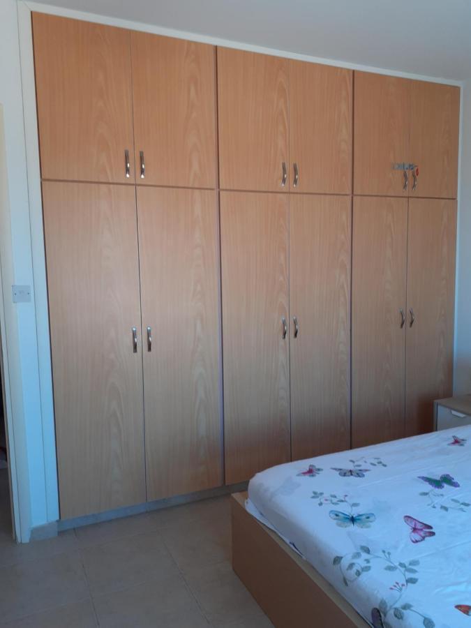 Beautiful 2-bed House In Paphos * Mandria (Paphos)
