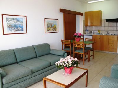 Aparthotel Sun Hall 3*