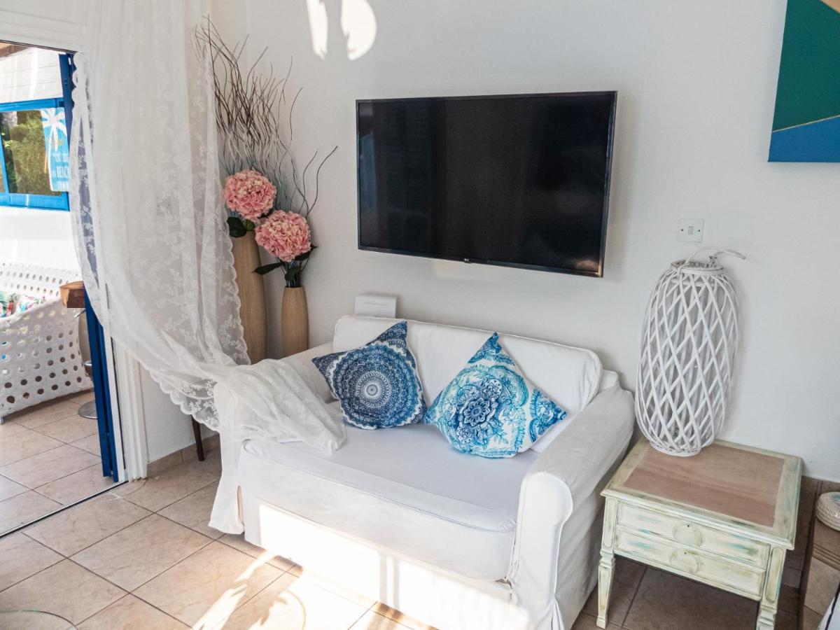 Greek Island Style 2 Bedroom With Pool Next To The Sea Pousada *