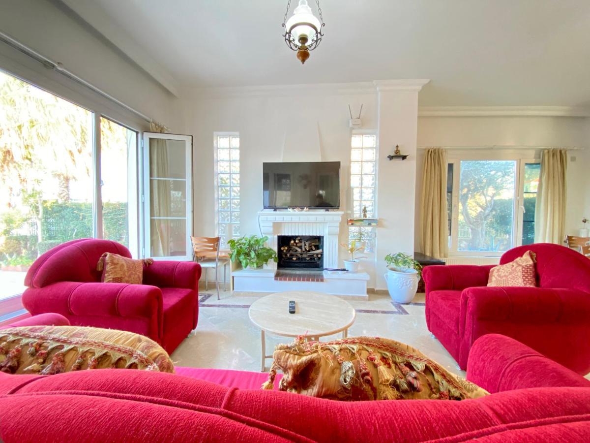 Villa 4 Bedroom Deluxe With Mountain And Sea View *