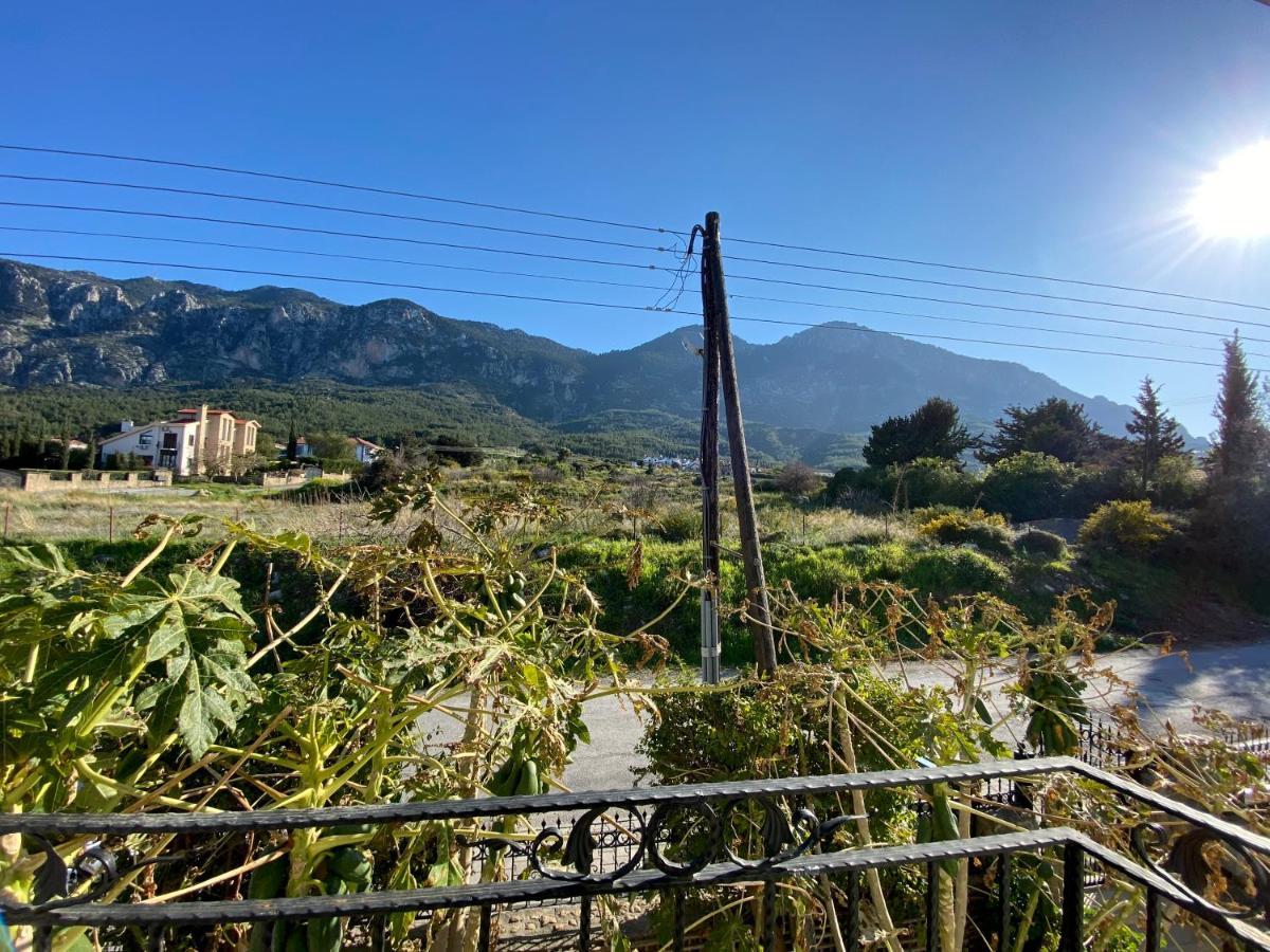 Villa 4 Bedroom Deluxe With Mountain And Sea View Kyrenia (Northern Cyprus)