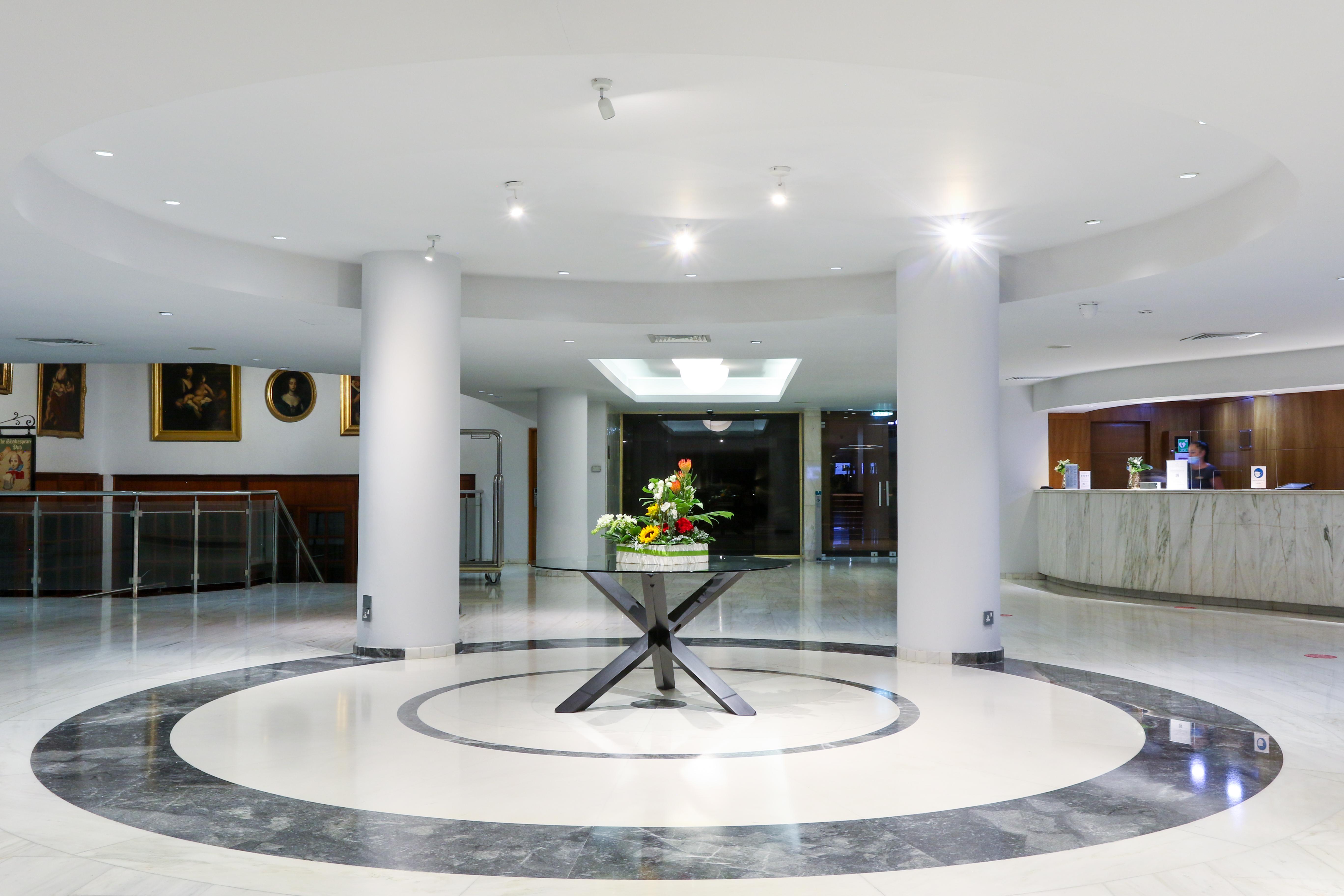 Golden Bay Larnaca