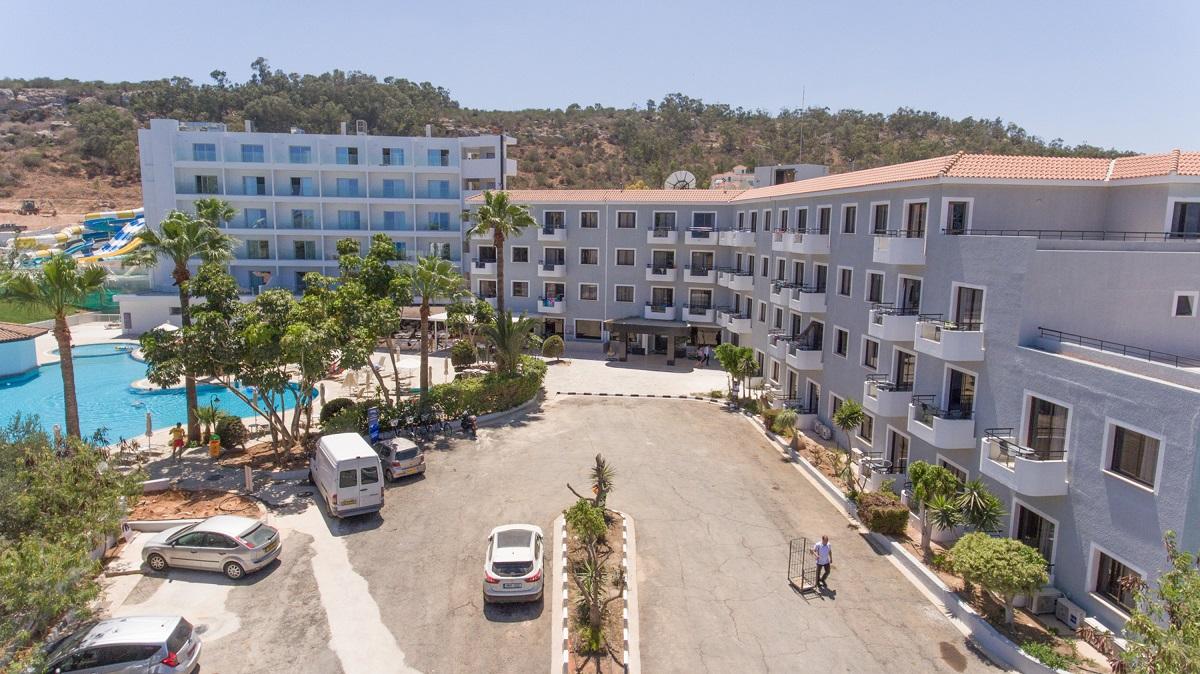 Aparthotel Narcissos Waterpark 4*
