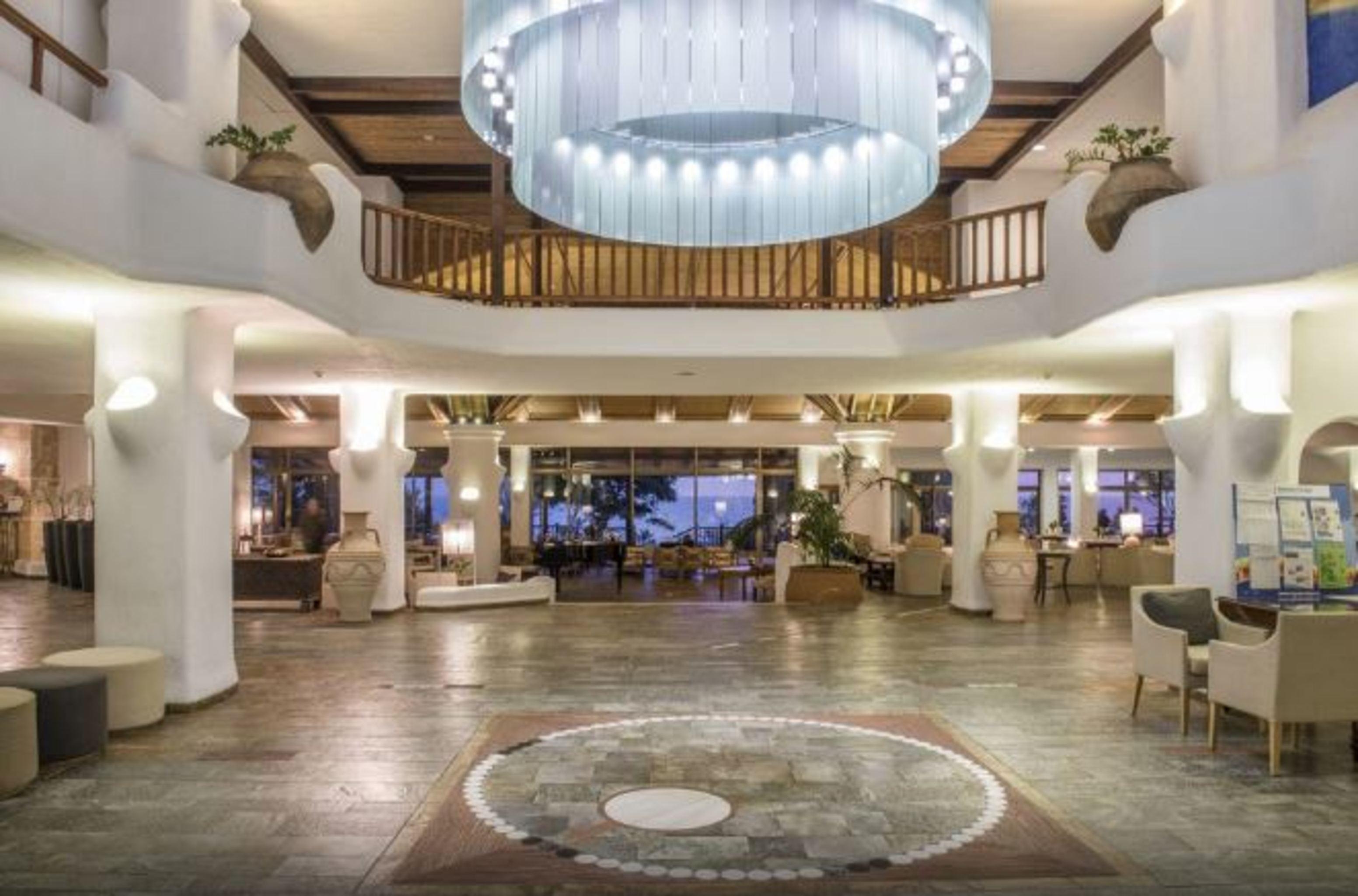 Coral & Cyprus Hotel