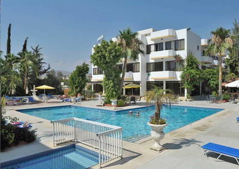 Aparthotel Tasiana Star Limassol