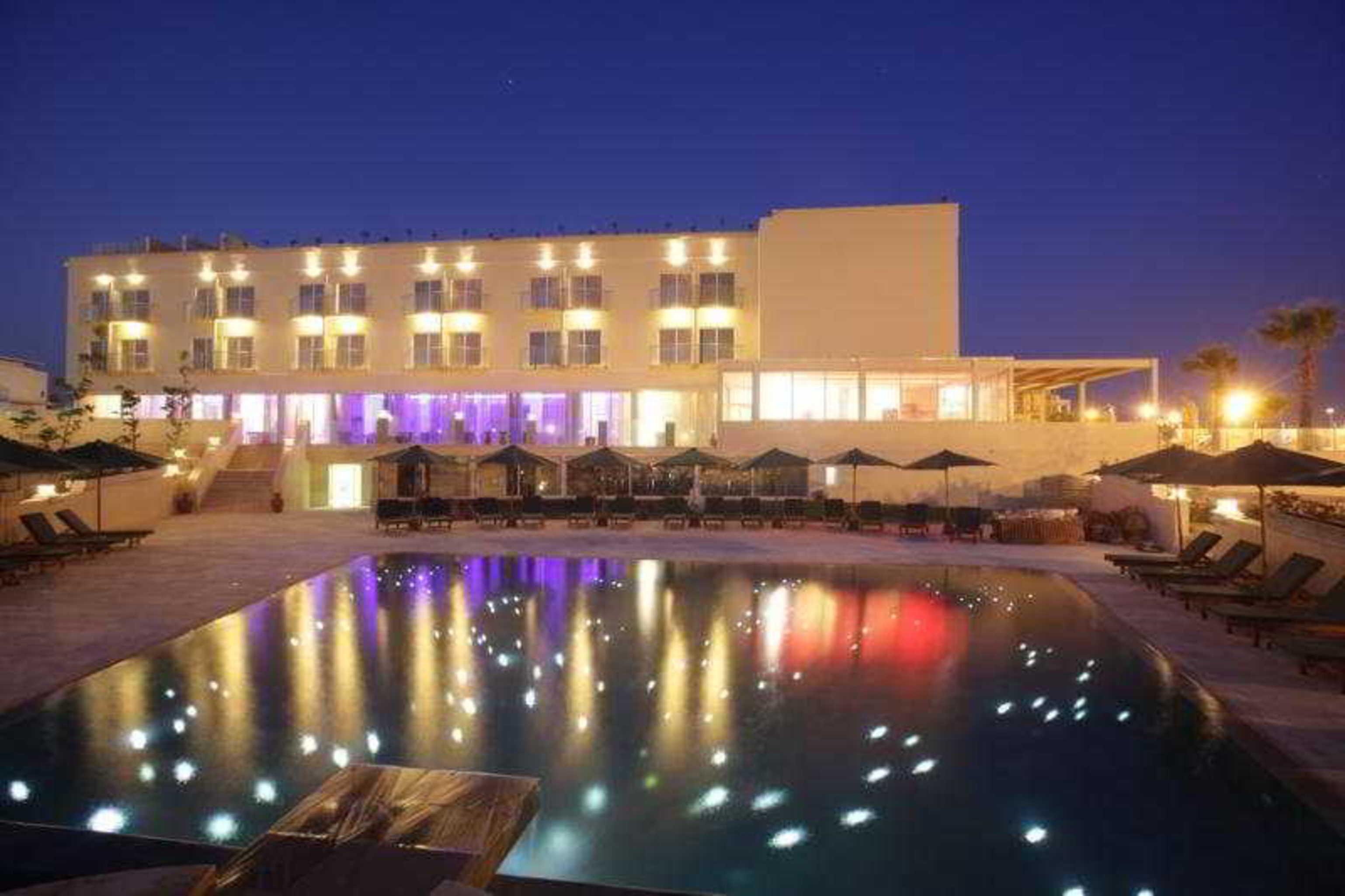 E-hotel Larnaca &