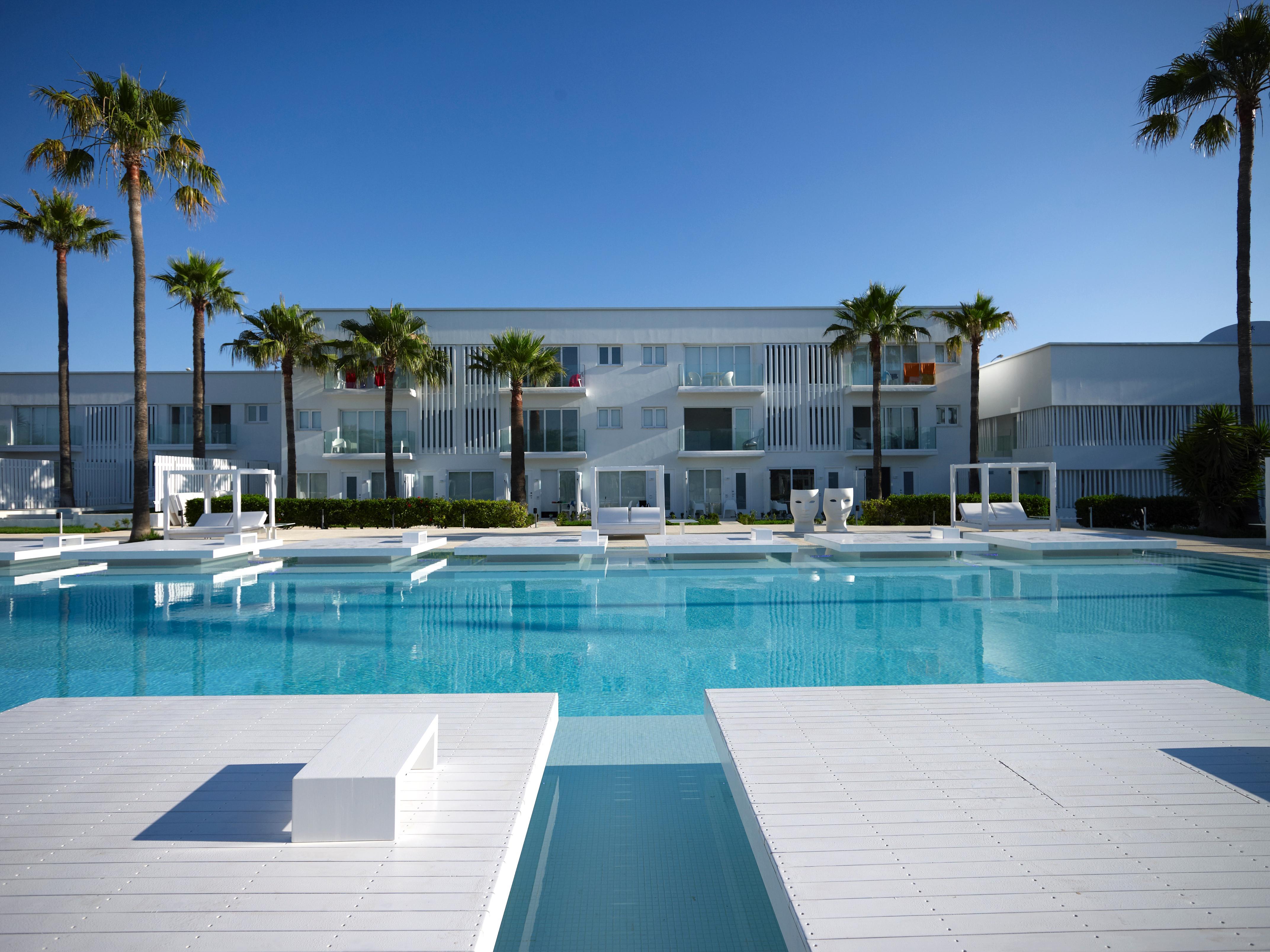 So White 4* Agia Napa